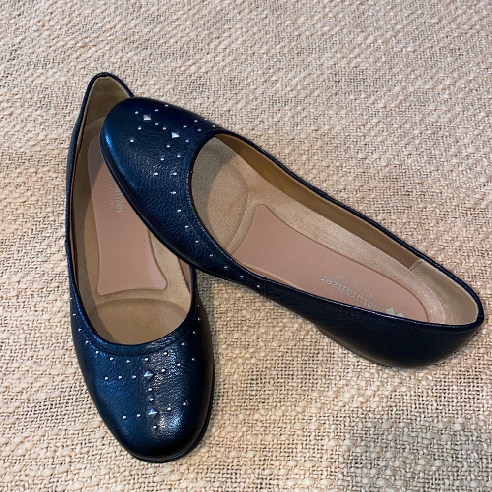 Naturalizer Black Leather Embellished Flats